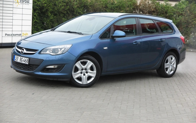 Opel Astra cena 26990 przebieg: 220000, rok produkcji 2014 z Pleszew małe 562